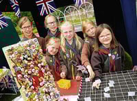 Fete folk swoop in for fun in the sun