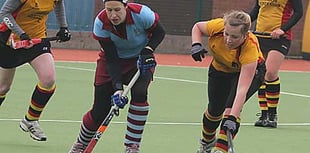 Leaders retain top spot