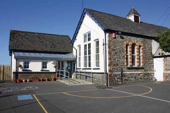 Former Sutcombe primary school set for conversion into dwelling