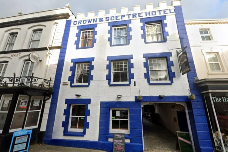 pubs cornwall