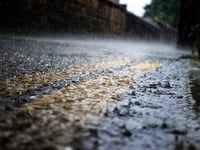 "Don't get left in the dark by storms" says National Grid