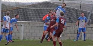 Camelford cruise to victory in River Camel derby 