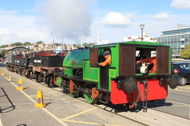 Par Harbour 0-4-0ST Judy propels her train along Wapping Wharf while on load to the Bristol Harbour Railway.