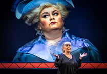 Dawn French presents her one women show