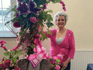 Bude flower club discovers the power of pink