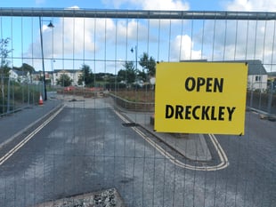 "Concrete curing" blamed for ongoing Bodmin road closure chaos
