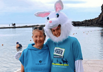 Bude swimmer raises thousands for animal charity