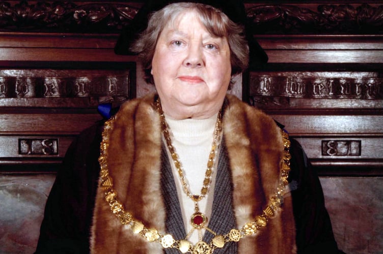 Obituary: Jean Mary Williams