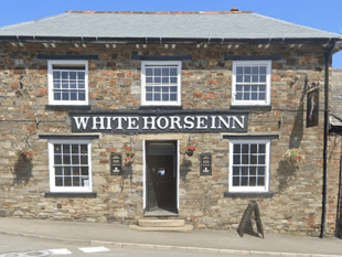 Launceston landlords announce departure from popular pub