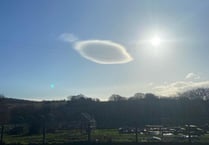 UFO cloud spotted hovering over Devon 