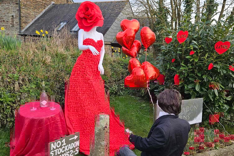 Stockadon Barns roadside displays