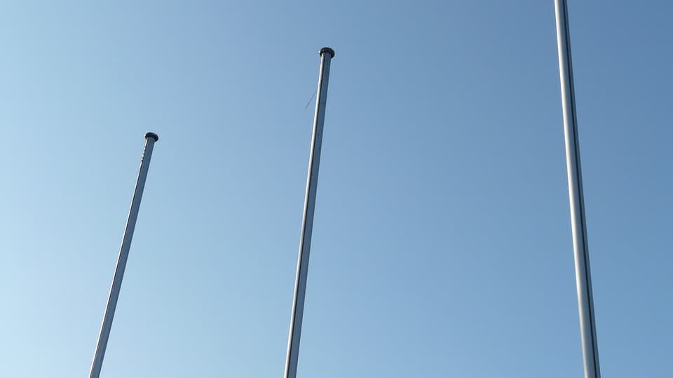 Communities show solidarity for Bude's flag protocol