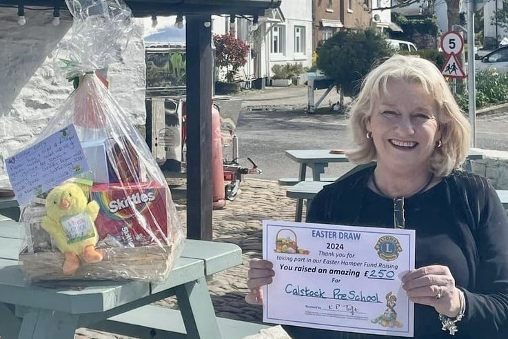 The Tamar Inn raised money for Calstock Pre School