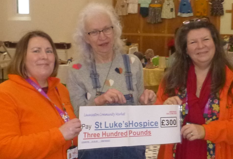 Community market gives its support to local hospice charity