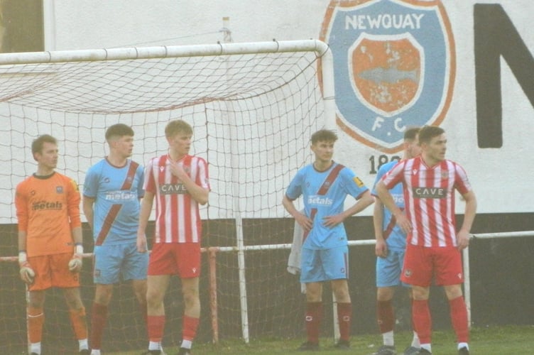 Launceston prepare to defend a Newquay set-piece at Mount Wise last Thursday night.