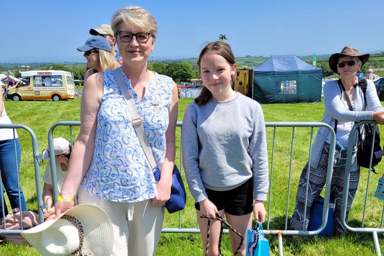 Mayor of Launceston Cllr Helen Bailey with one of the dog show winners