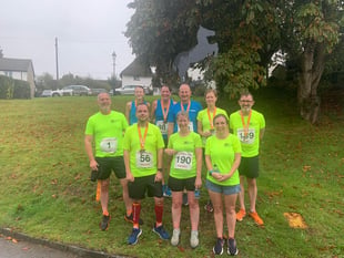 Running clubs take on historic 10k for charity