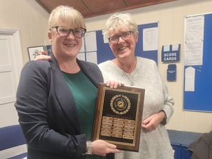 Dunheved collect Stamford League trophy