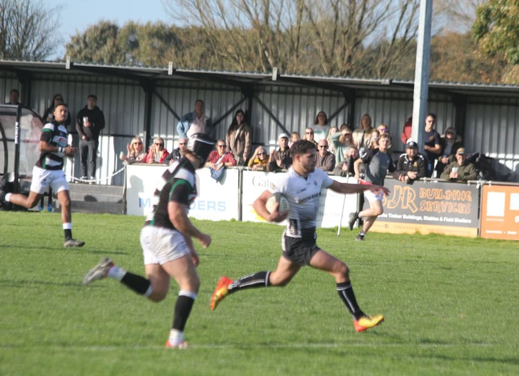 George Hillson gallops away to score. Picture: Paul Hamlyn
