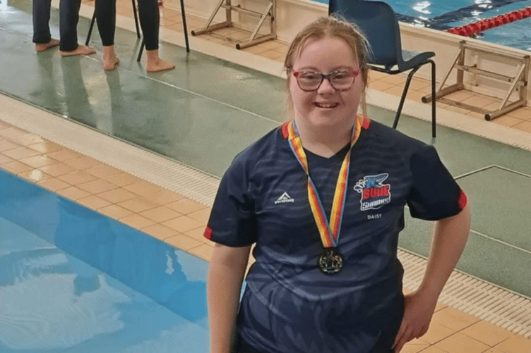 Daisy Gregory Bude Swimming Challenge