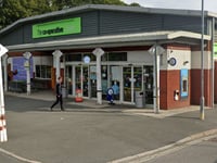 Police launch investigation after reports of Launceston shop robbery