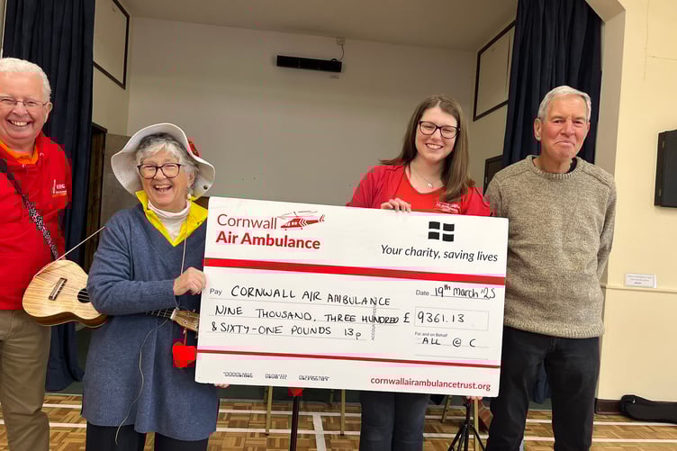 Bude Ukulele Band Air Amublance Donation