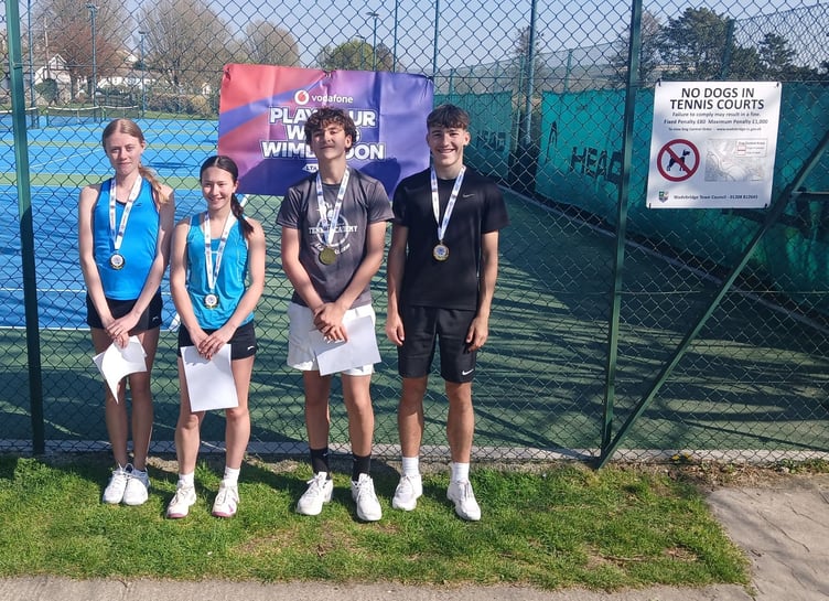 Mary Shanks and Emily Strawbridge