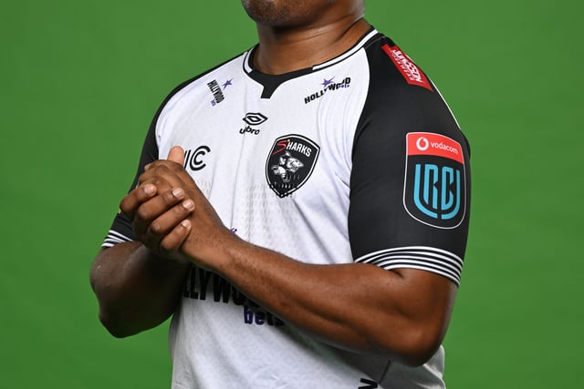 Chiefs bolster options upfront with Mona signing