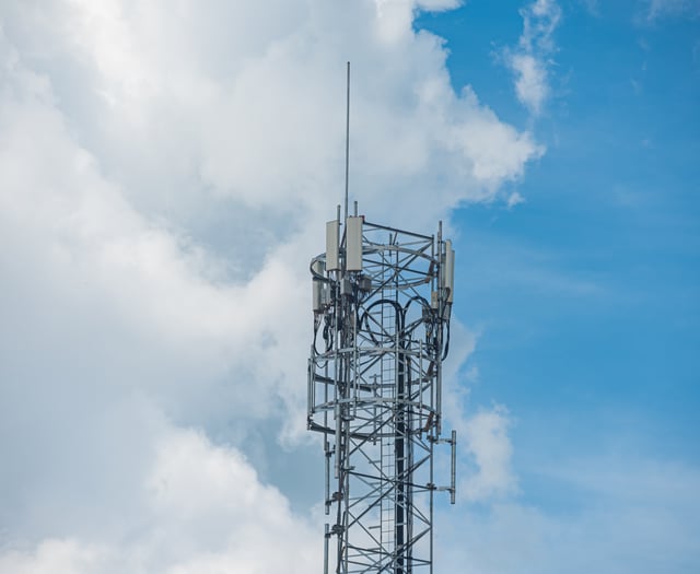 Cornwall risks mobile blackspots 