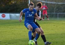 Carter and Sharpe move Magpies up to sixth