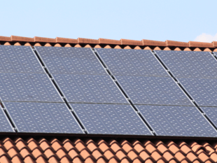 Cornwall leads UK's adoption of solar panels 