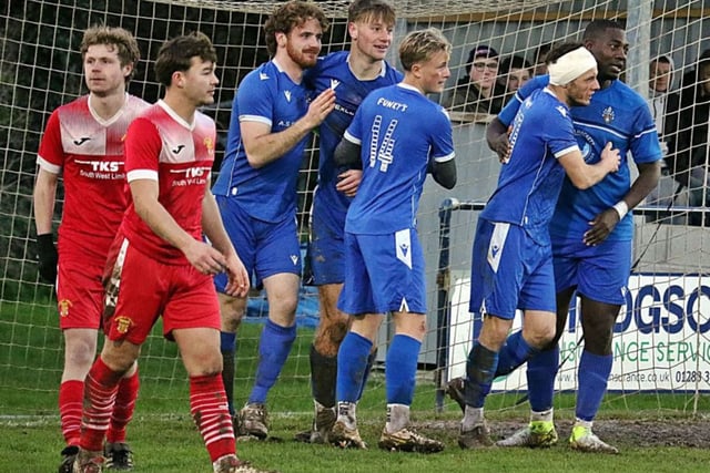Seasiders held to draw by Wadebridge in North Cornwall derby 