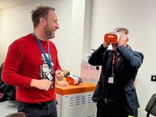 MP enjoys virtual tour of Parliament during school visit