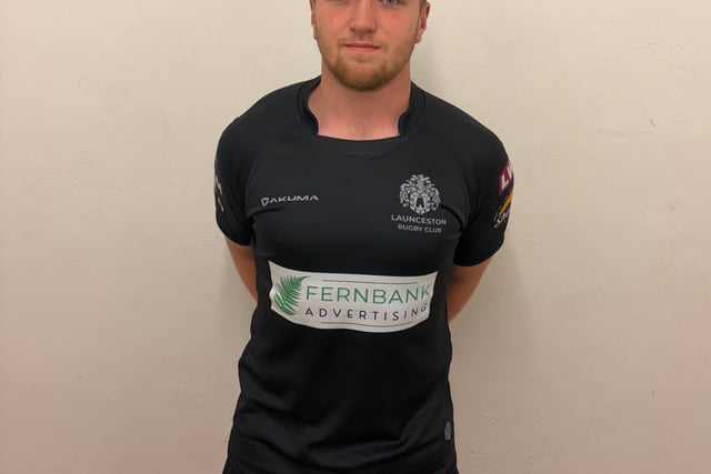 Battling Castles make Helston work hard for victory