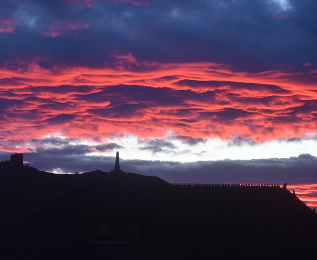 Henwyn tyller/Place names - Carn Brea 