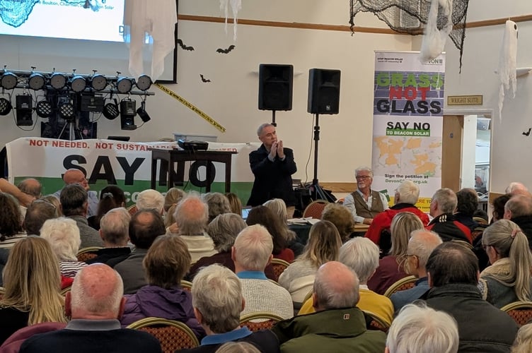 Sir Geoffrey Cox KC MP addressing a packed crowd in a 'Stop Beacon Solar' campaign meeting held in October 2025. (Picture: Aaron Greenaway/Tindle)