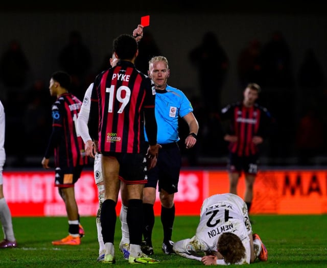 Ten-man Tinners beaten in National League Cup semi-final