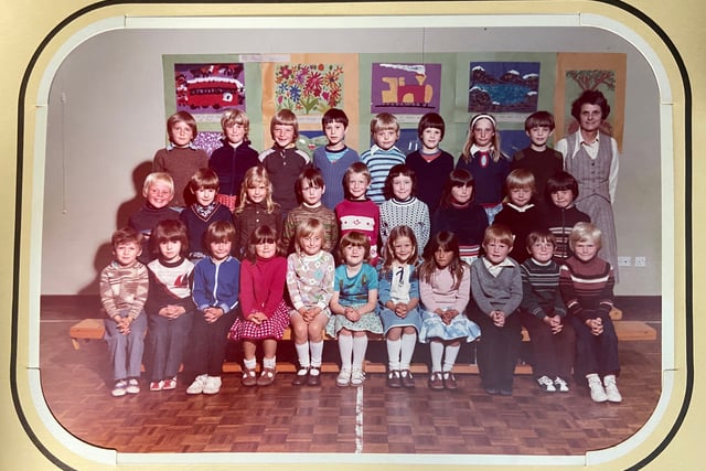 Looking Back: Can you recognise your classmates from 1979? 