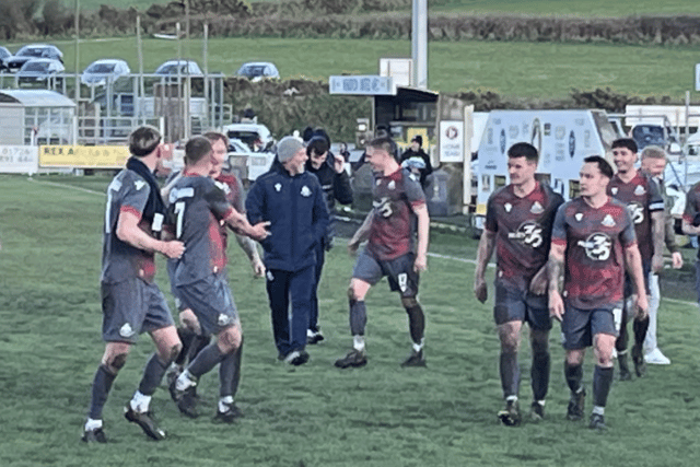 Blues dig deep to earn crucial three points in title race