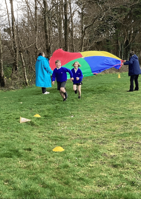 Students at Altarnun Primary School taking part in the Daffodil Dash (Picture: Athena Learning Trust)