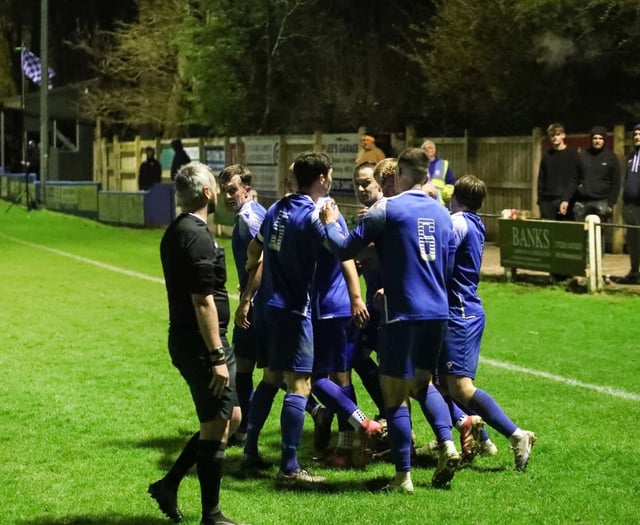 Blues face date with destiny at neighbours Dobwalls