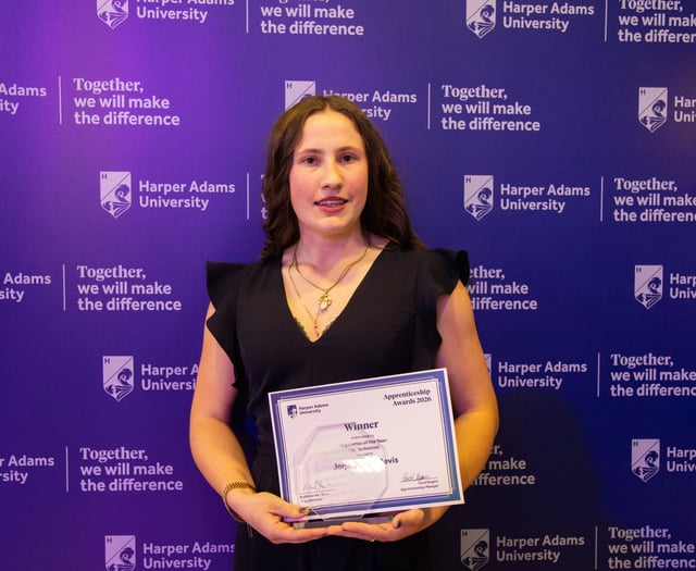 Delight for vet apprentice after award win