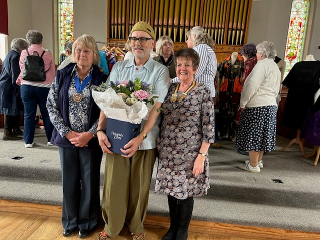 Bude Inner Wheel president Mandy Hamley with Tony Rea and Bude deputy mayor Cllr Vicky Herbert-Coulson