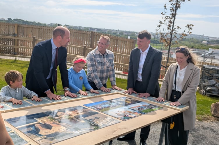 The prince made hand prints with residents which will be incorporated around market Street (Picture: Warren Wilkins)