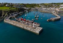 Crowds flock to see iconic paddle steamer visiting Cornwall