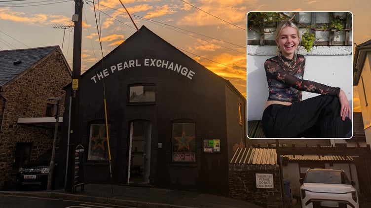 Pearl Exchange Bude