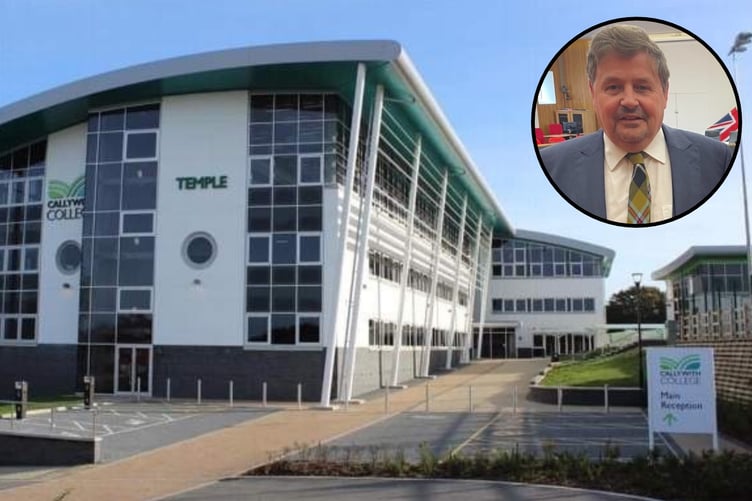 Cornwall councillor Sean Smith says parents are telling him students are still standing up on buses heading to Callywith College